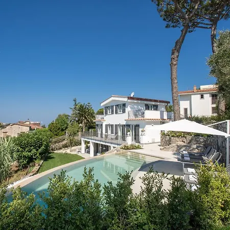 Andrilla By Feeling Italy With Pool, Views, Concierge, In The Town Centre Villa