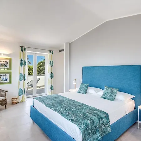 Andrilla By Feeling Italy With Pool, Views, Concierge, In The Town Centre * Massa Lubrense