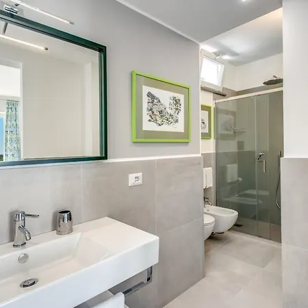 Andrilla By Feeling Italy With Pool, Views, Concierge, In The Town Centre Villa *