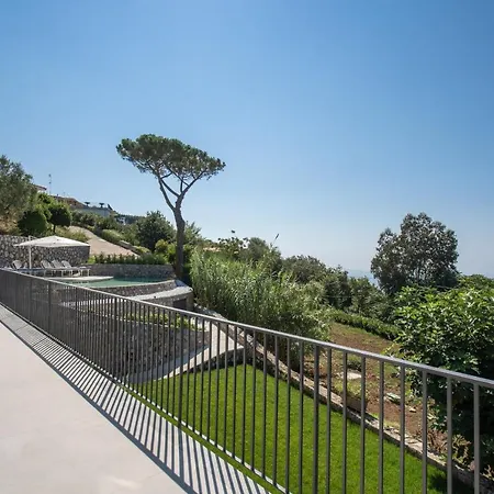 Andrilla By Feeling Italy With Pool, Views, Concierge, In The Town Centre